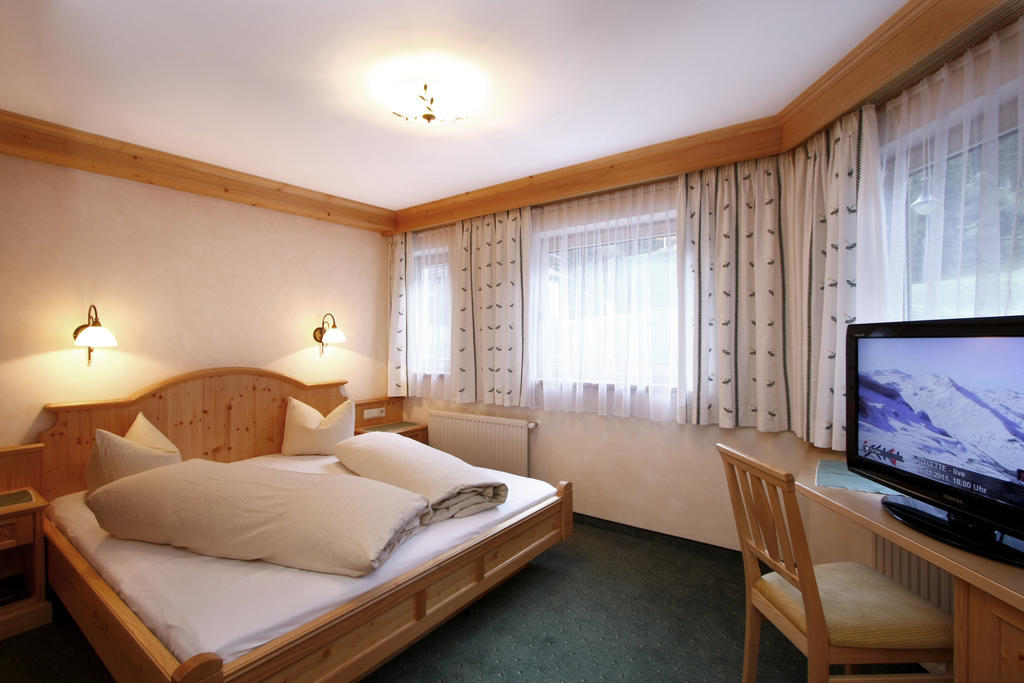 Hotel Tanzer Ішгль Екстер'єр фото